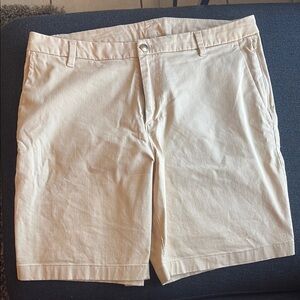 Lululemon Cream Shorts